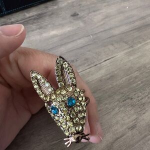 Unique Sparkling Animal Ring sz 6.5-7